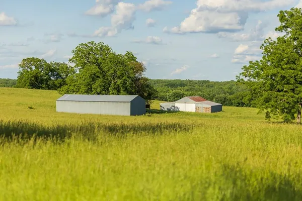 $699,500 | 662 West 6th Street, Schell City, MO 64783