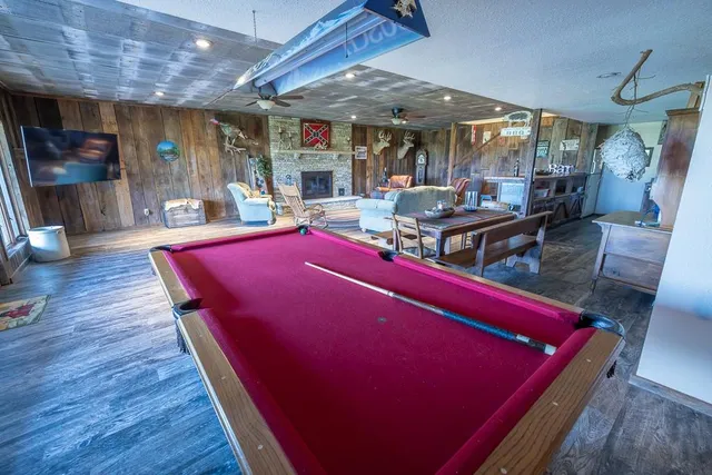 $699,500 | 662 West 6th Street, Schell City, MO 64783