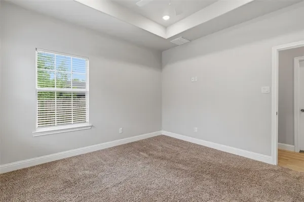 $1,575 | 2211 Henry Street, Greenville, TX 75401