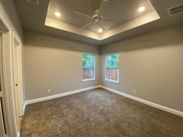 $1,600 | 2211 Henry Street, Greenville, TX 75401