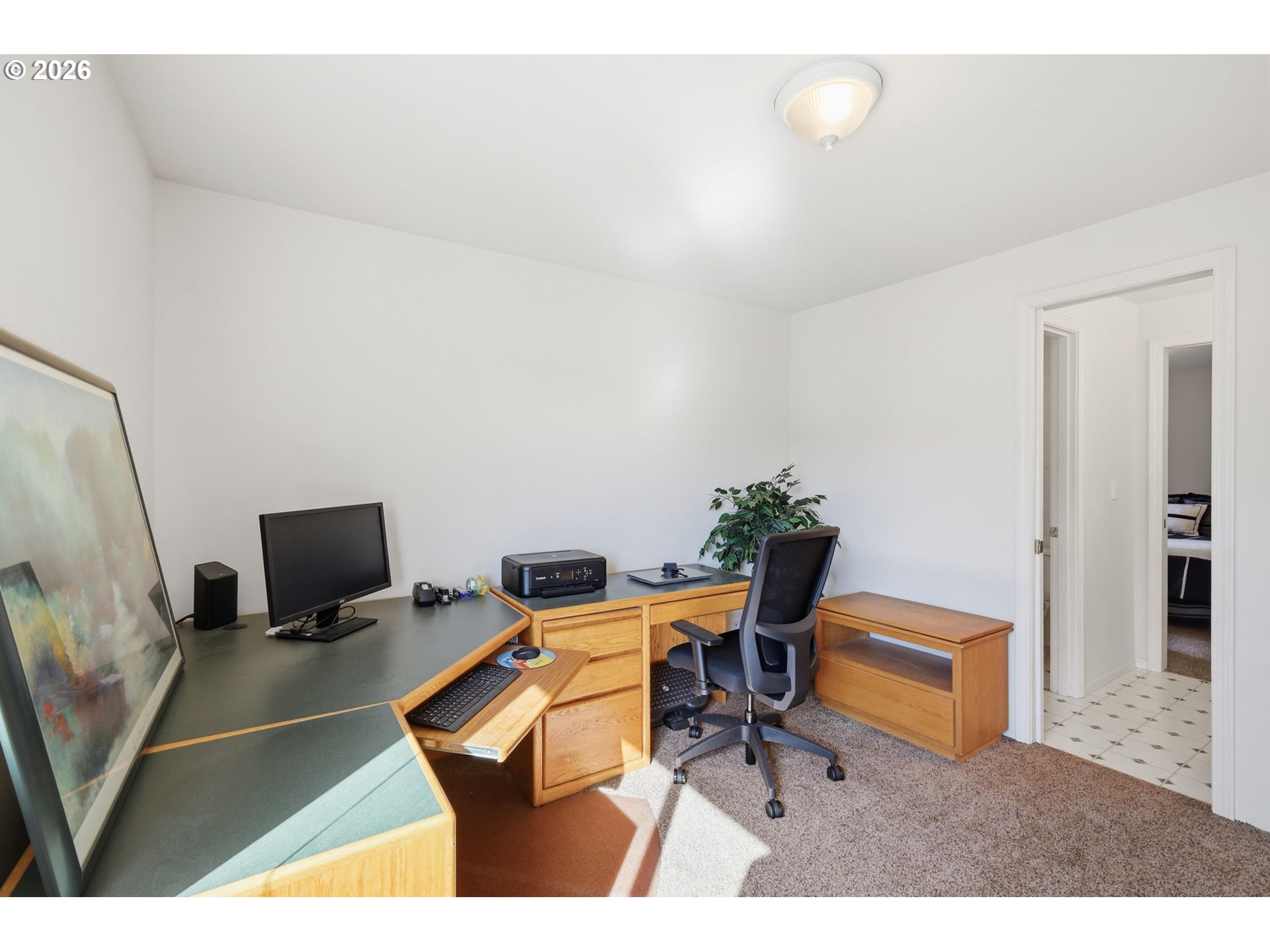 3379 South Lambert Street Eugene, OR 97405 - Photo 30 of 44 a room with furniture and a flat screen tv