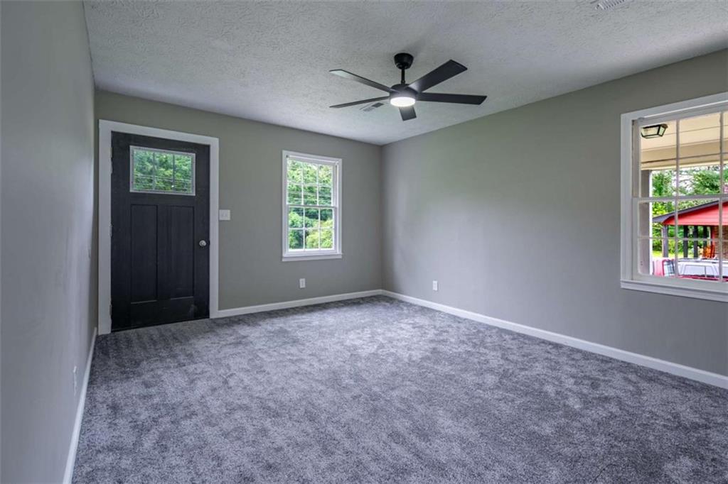 5598 Fosters Mill Road Cave Spring, GA 30124 - Photo 4 of 23
