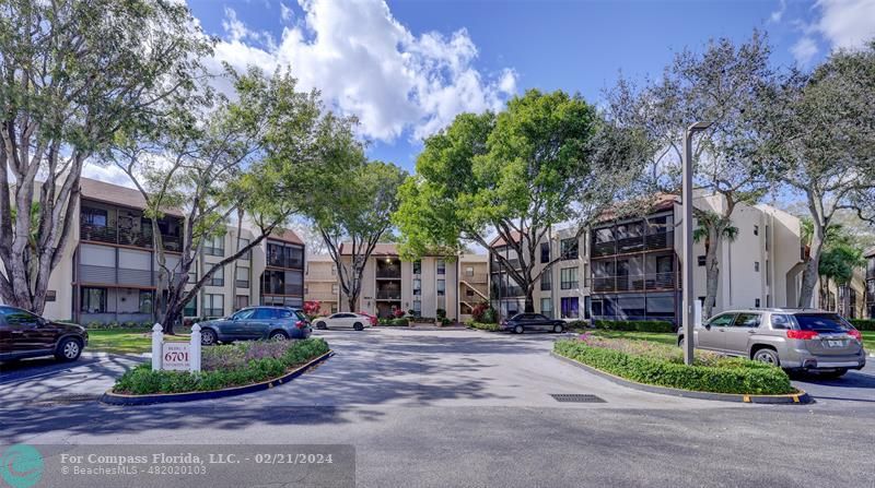 6701 North University Dr Unit 314