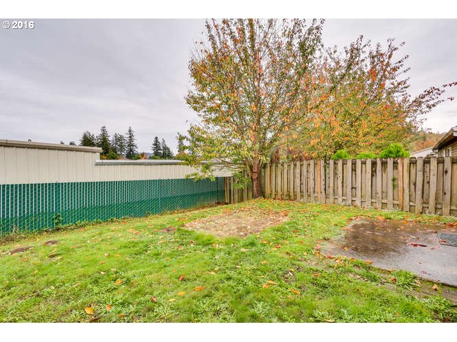 938 Southwest Junction Place Gresham, OR 97080 - Photo 28 of 29 Gallery Image 28