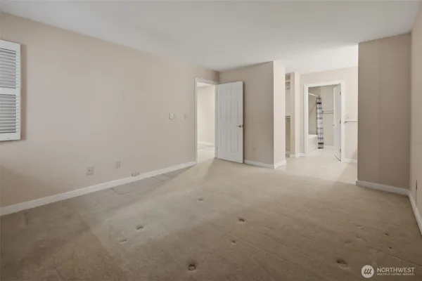 $639,950 | 22211 Cliff Avenue South, Unit 104, Des Moines, WA 98198