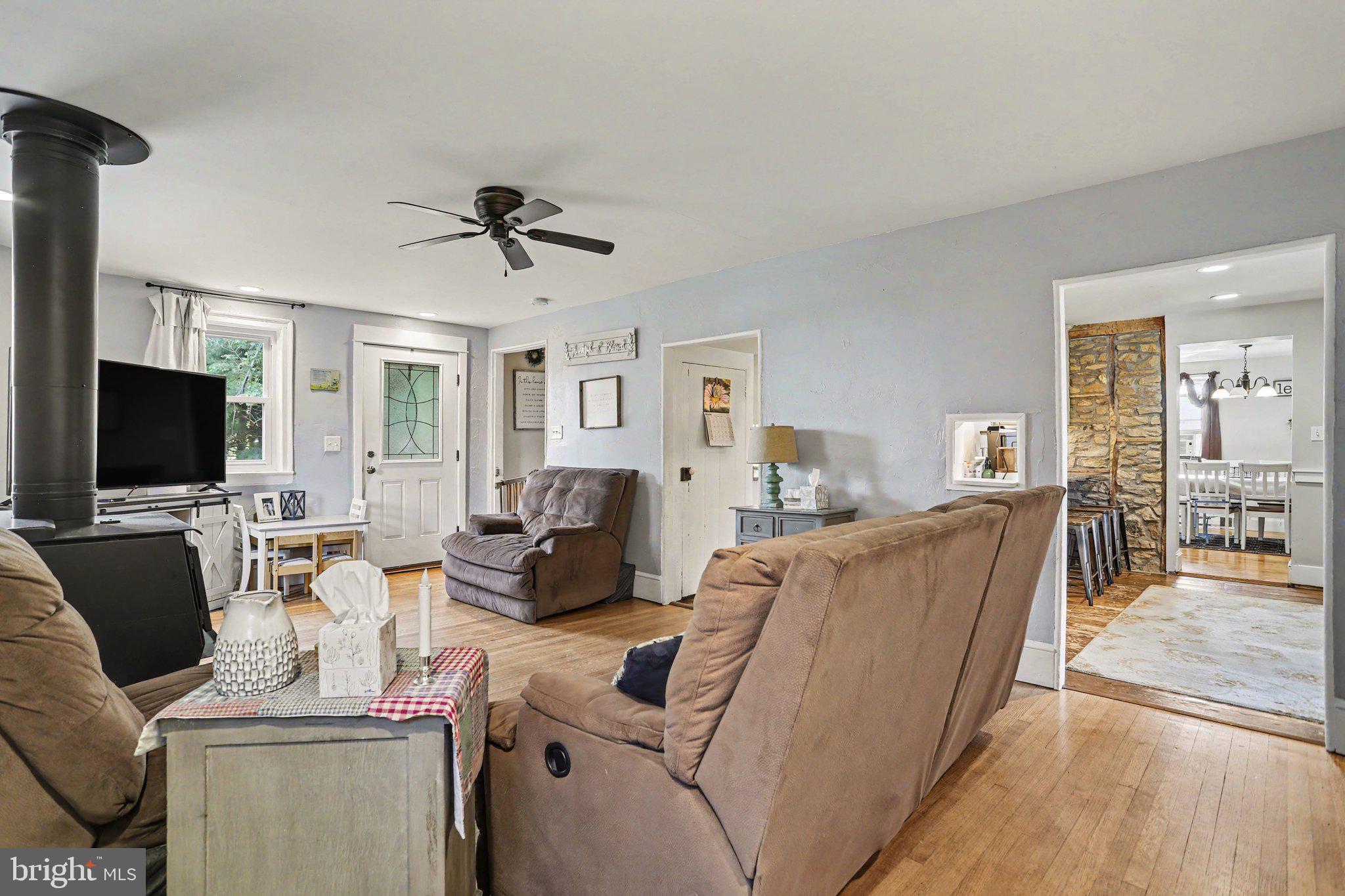 4091 Wren Road Thomasville, PA 17364 - Photo 11 of 45 Gallery Image 11