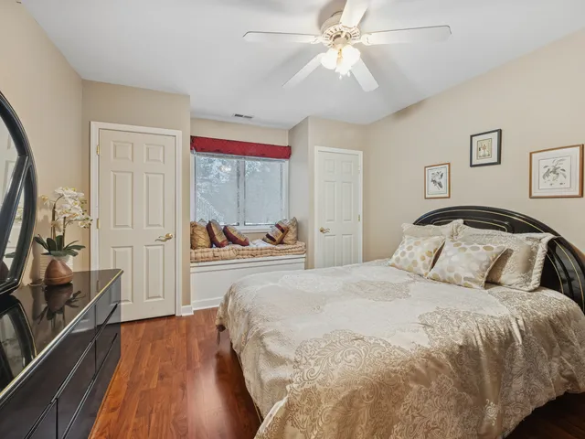 $630,000 | 24266 North Forest Drive, Lake Zurich, IL 60047