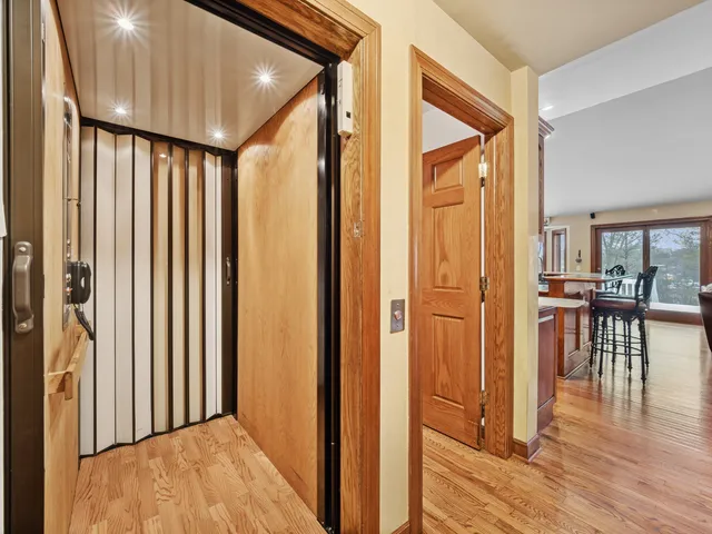 $630,000 | 24266 North Forest Drive, Lake Zurich, IL 60047