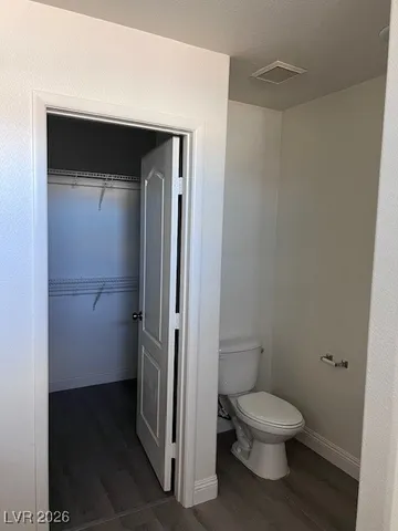 $2,000 | 9726 Maple Sugar Leaf Place, Las Vegas, NV 89148