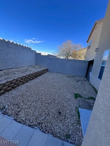 $2,000 | 9726 Maple Sugar Leaf Place, Las Vegas, NV 89148