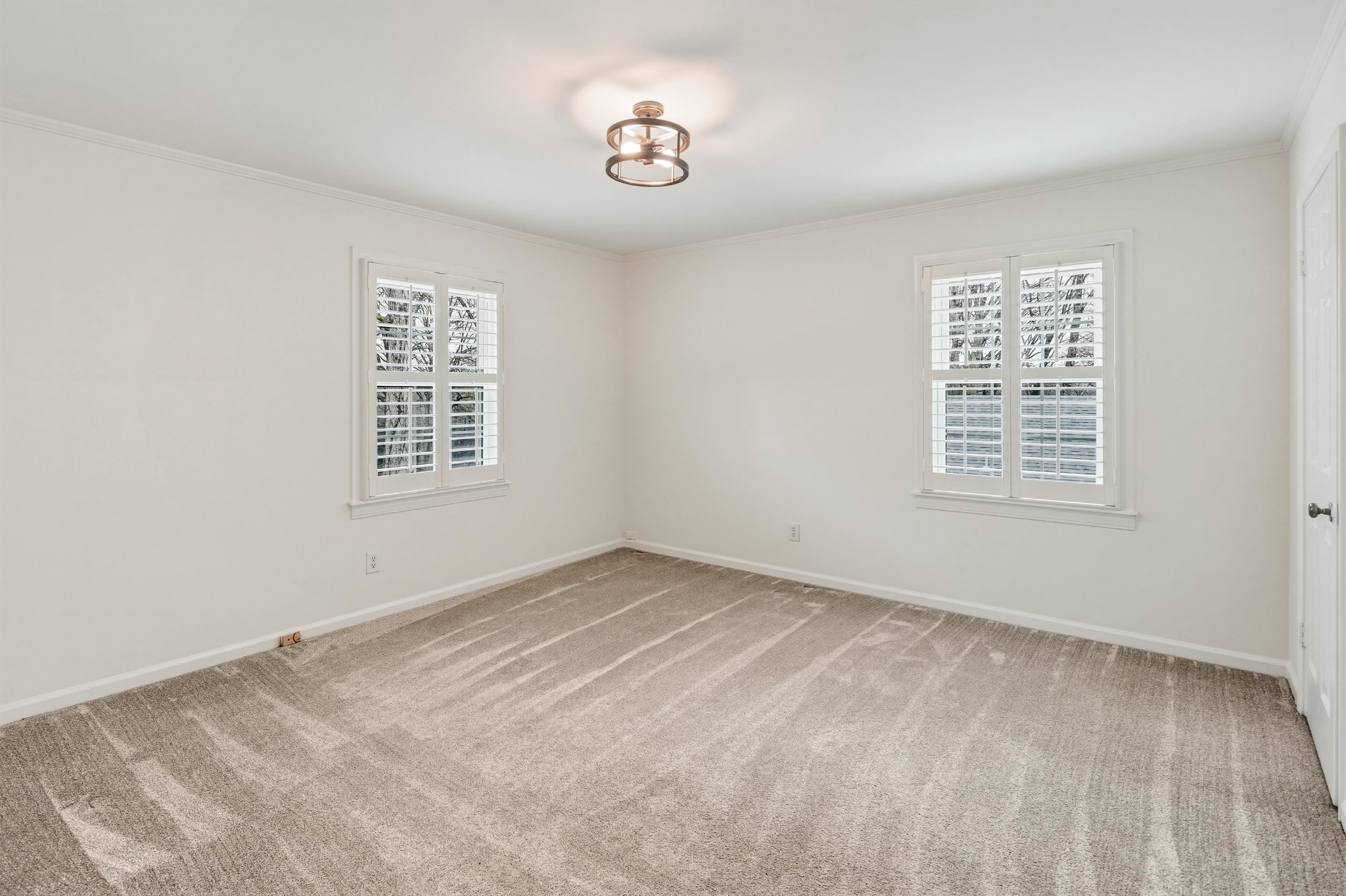 2115 Brierbrook Road Memphis, TN 38138 - Photo 28 of 40 a view of an empty room with a window