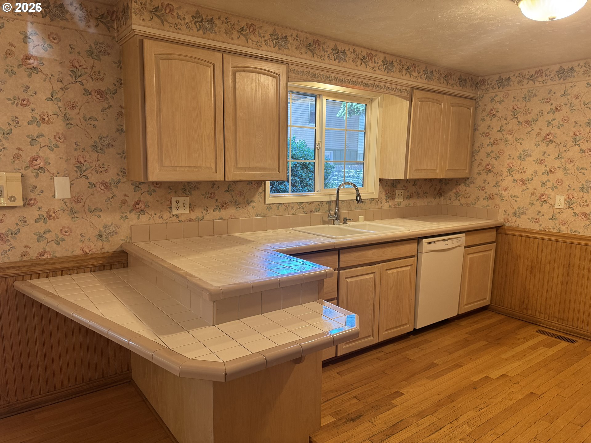 260 Susan Street Eugene, OR 97404 - Photo 9 of 33