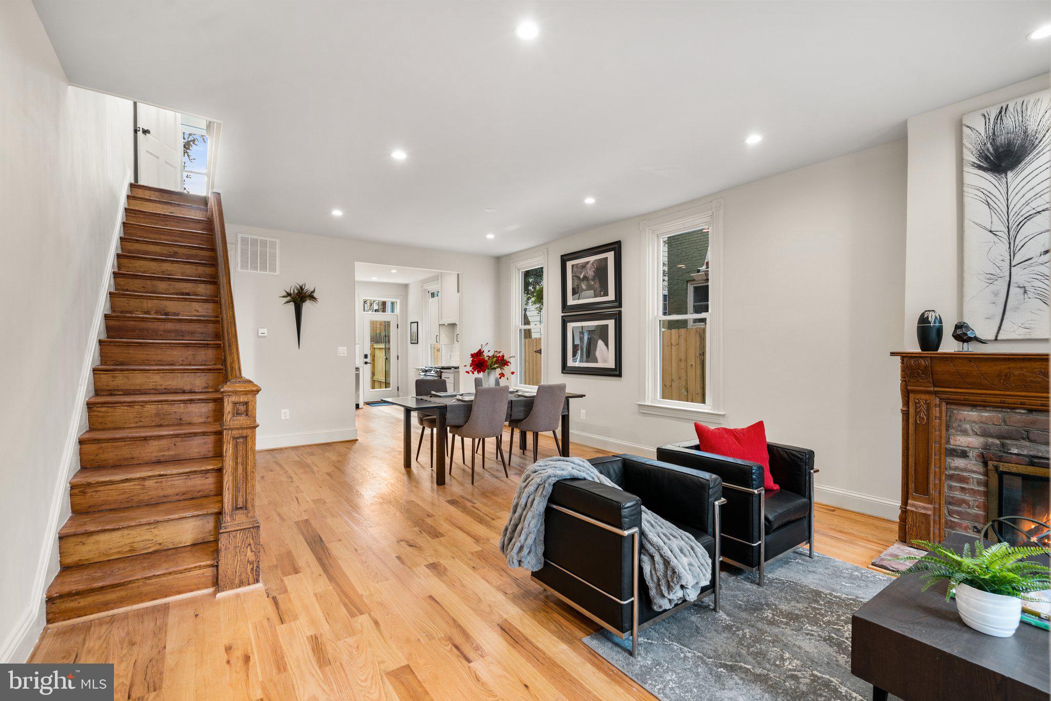 809 G Street Northeast Washington, DC 20002 - Photo 1 of 39 Welcome Home!