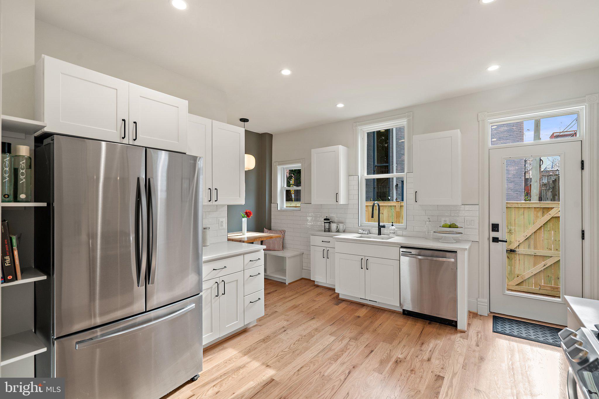 809 G Street Northeast Washington, DC 20002 - Photo 14 of 39 Adjacent to patio