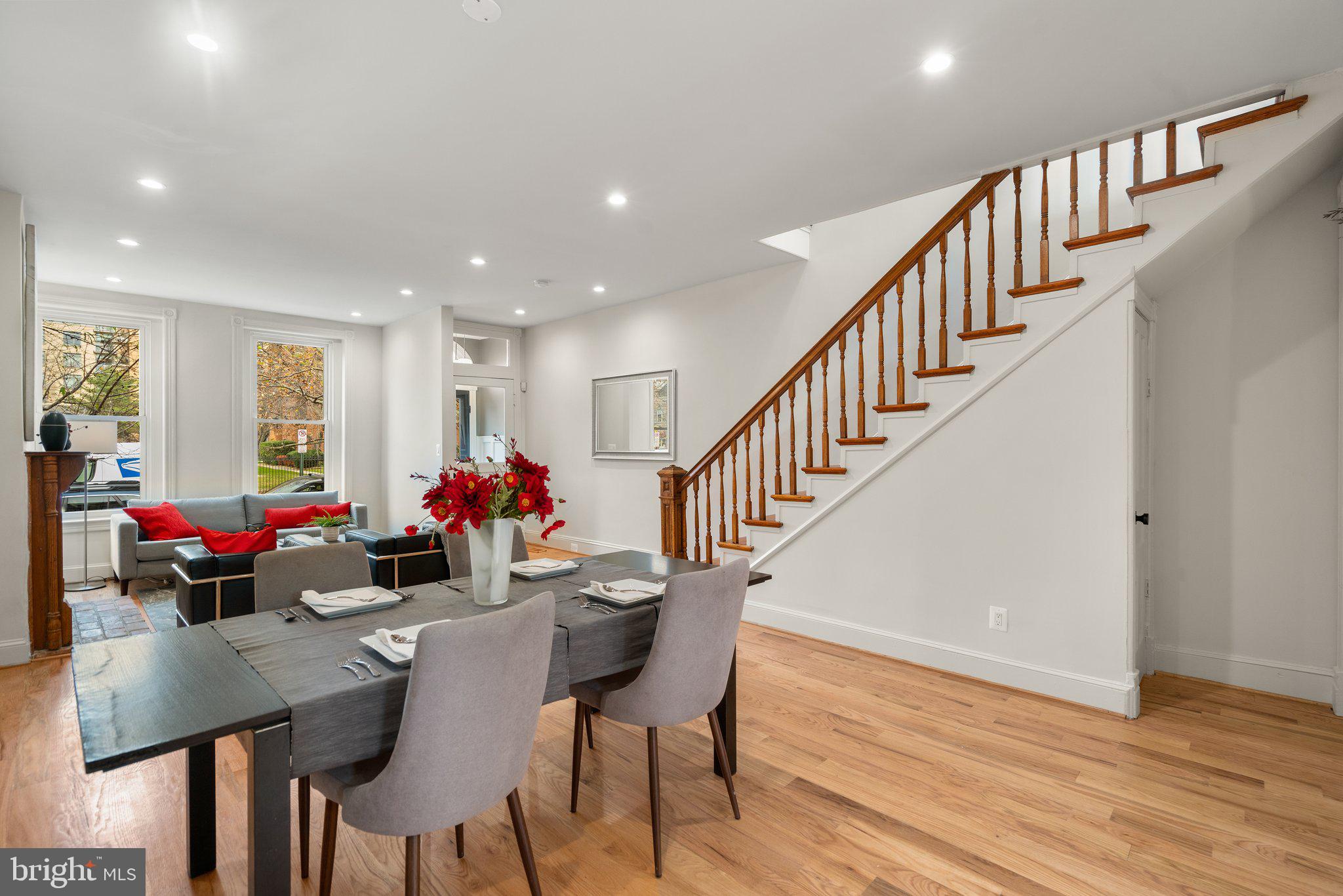 809 G Street Northeast Washington, DC 20002 - Photo 19 of 39 Dining room