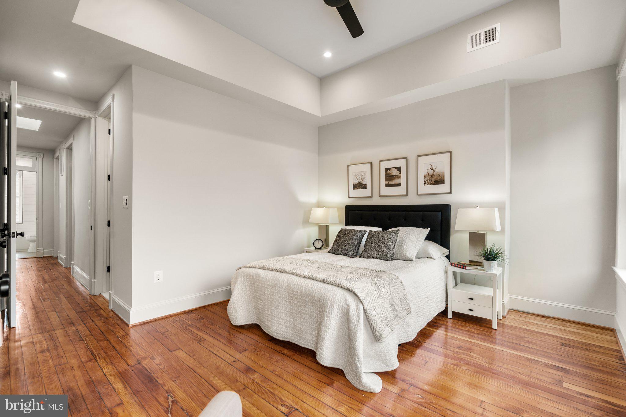 809 G Street Northeast Washington, DC 20002 - Photo 23 of 39 Gleaming original floors