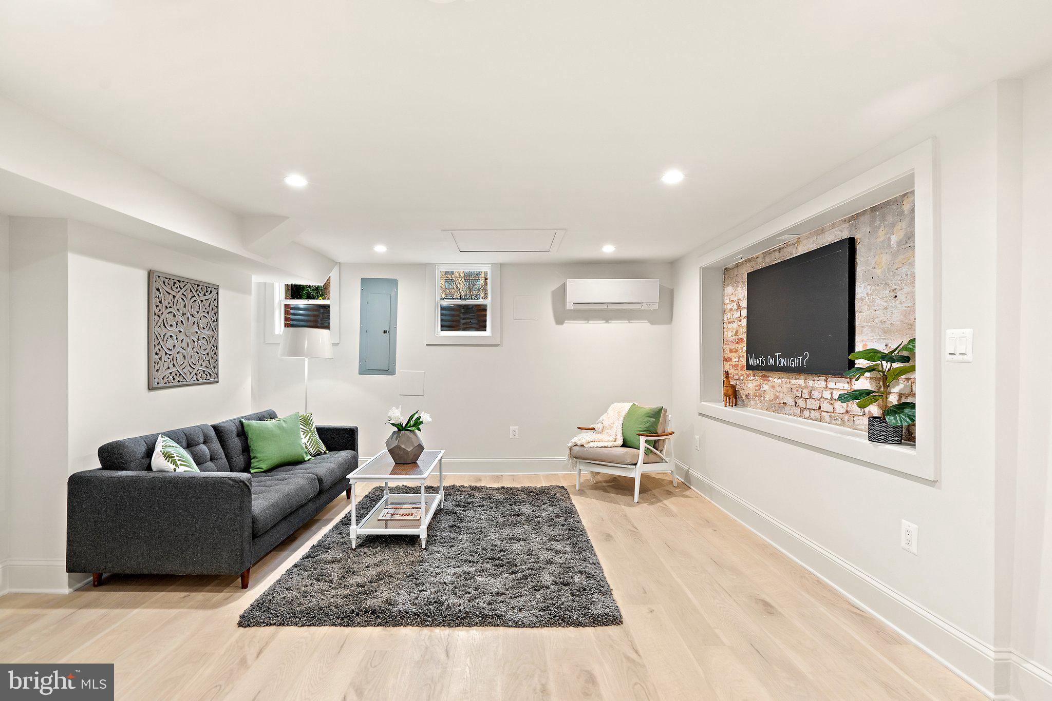 809 G Street Northeast Washington, DC 20002 - Photo 31 of 39 Lower Den/Flex room