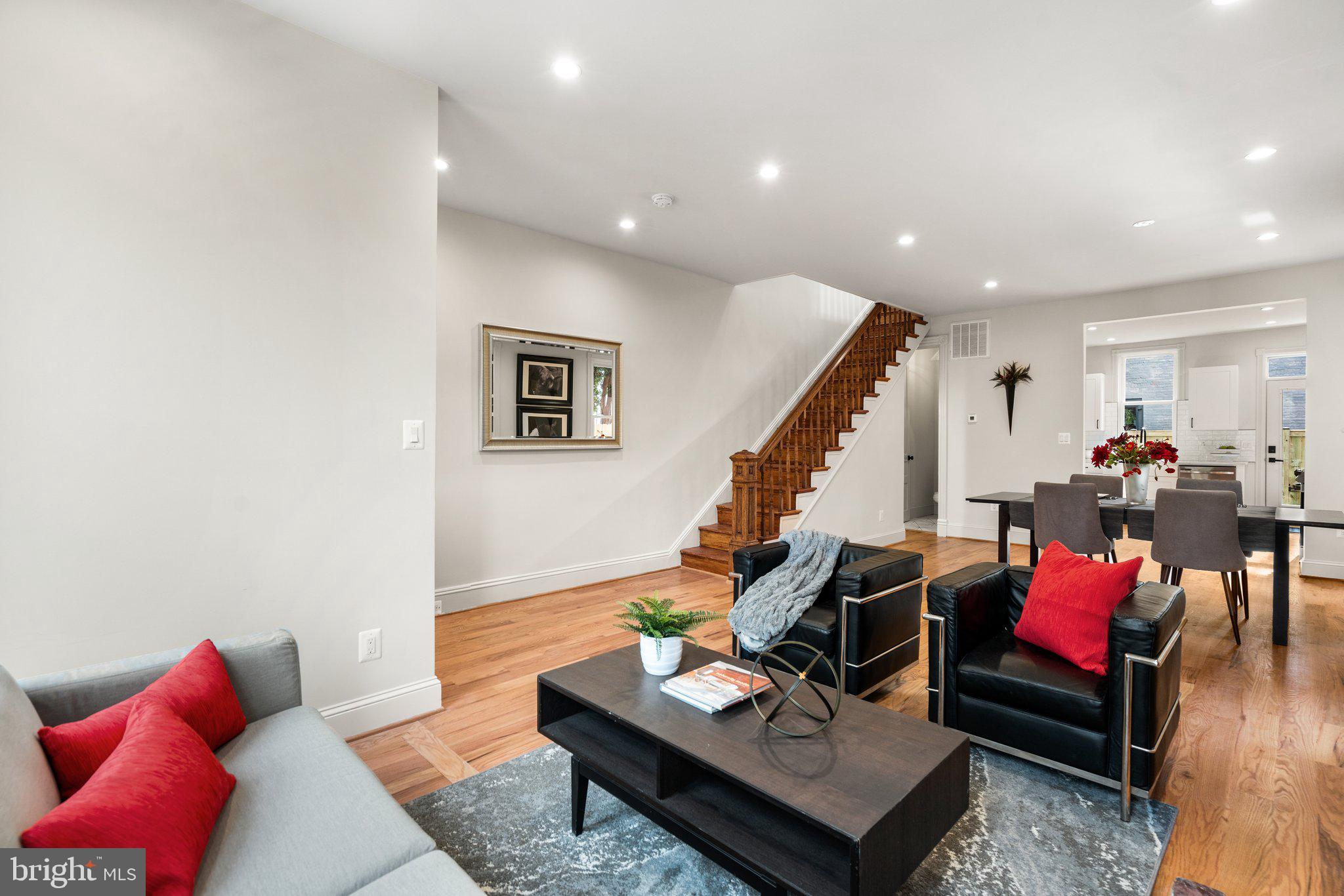 809 G Street Northeast Washington, DC 20002 - Photo 8 of 39 Wide open views