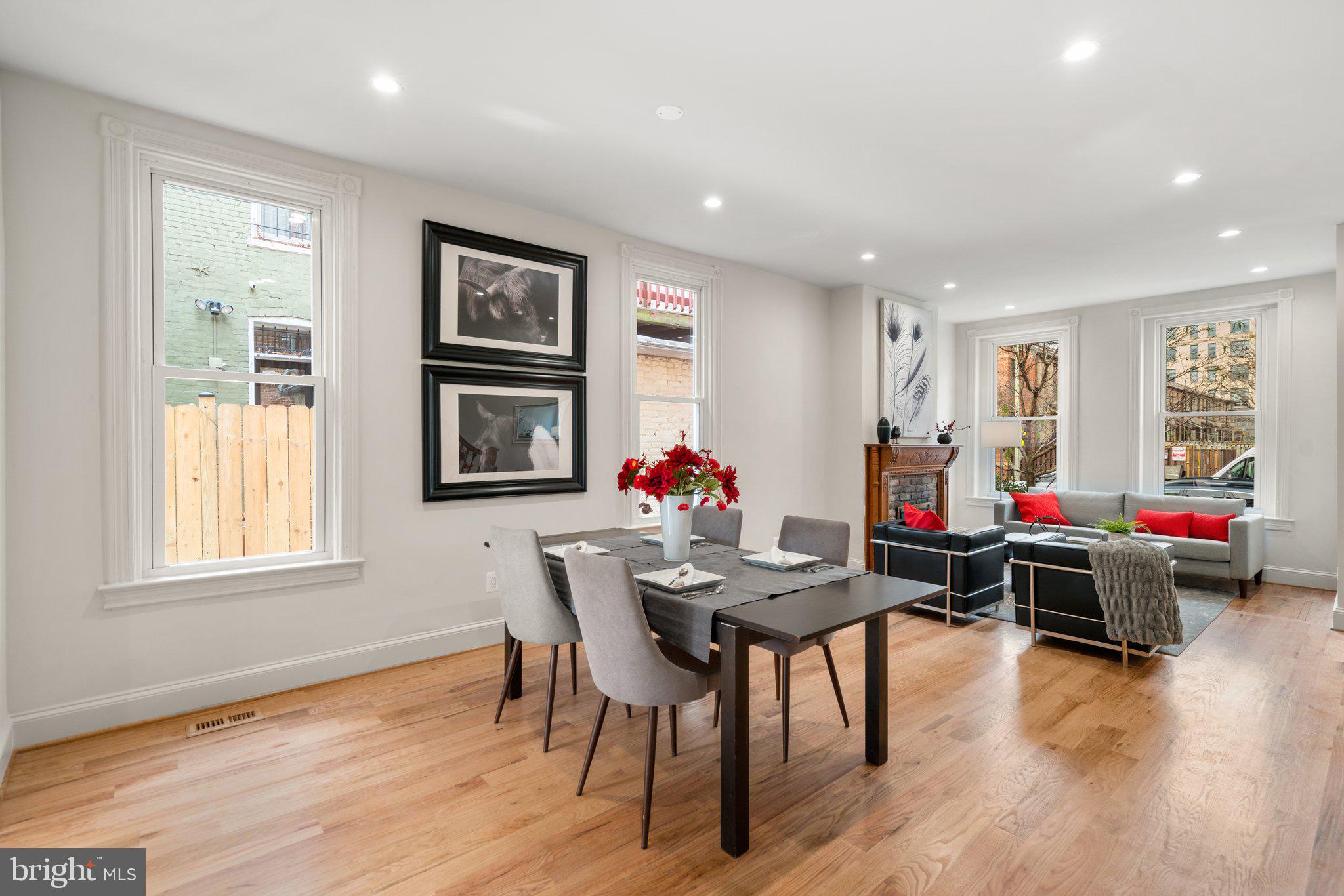 809 G Street Northeast Washington, DC 20002 - Photo 10 of 39 Dining room