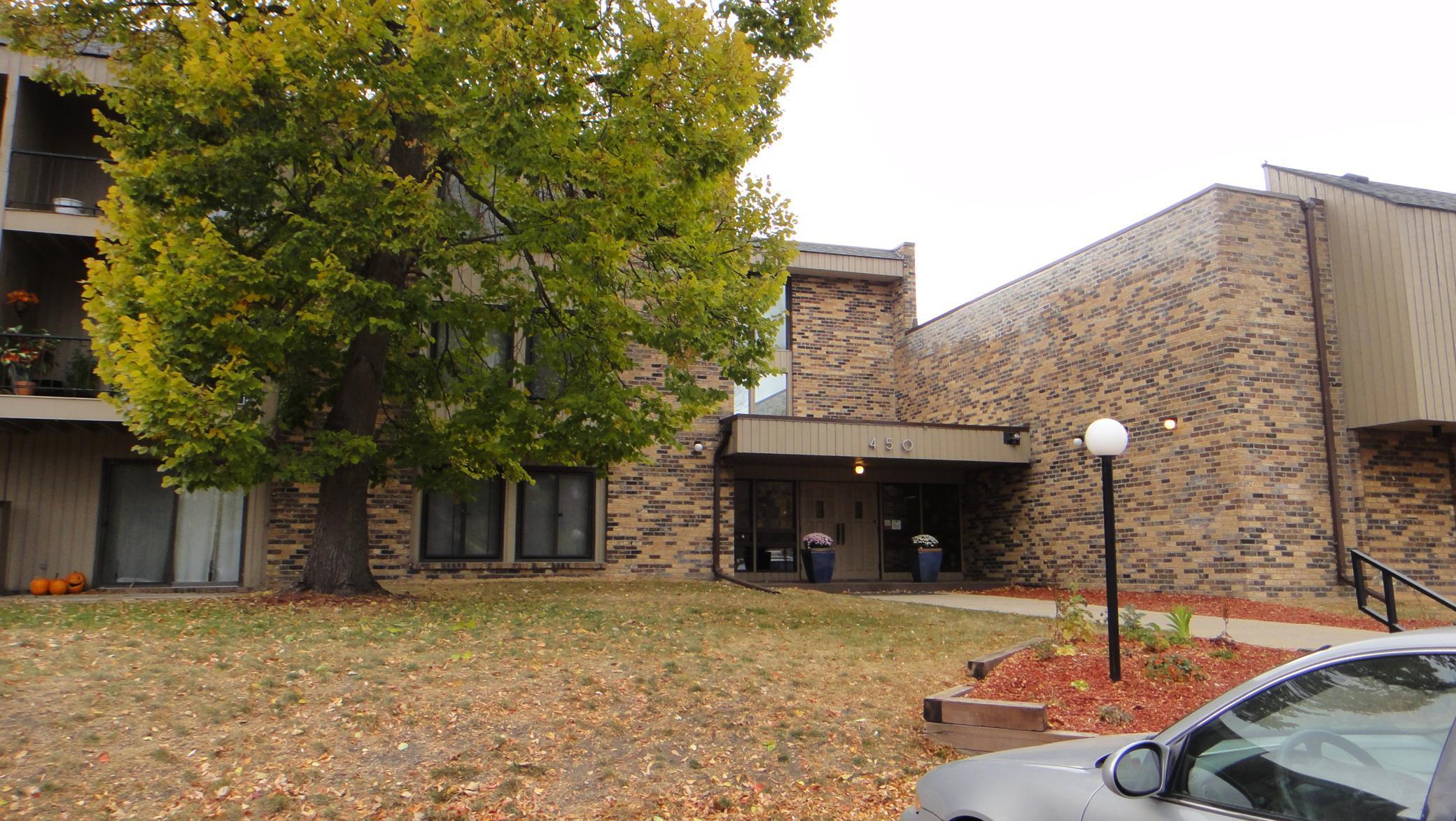 450 Ford Road, Unit 125 St. Louis Park, MN 55426 - Photo 1 of 17