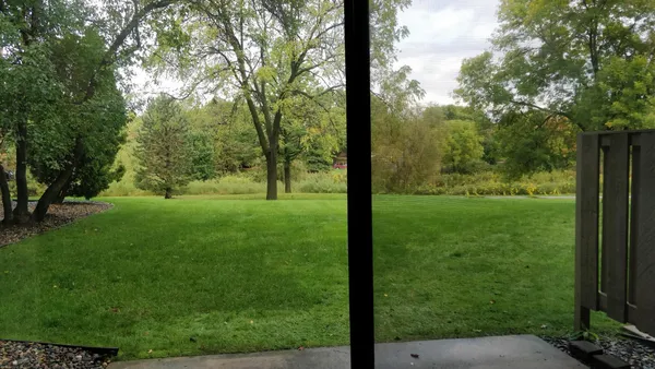 $92,000 | 450 Ford Road, Unit 125, St. Louis Park, MN 55426