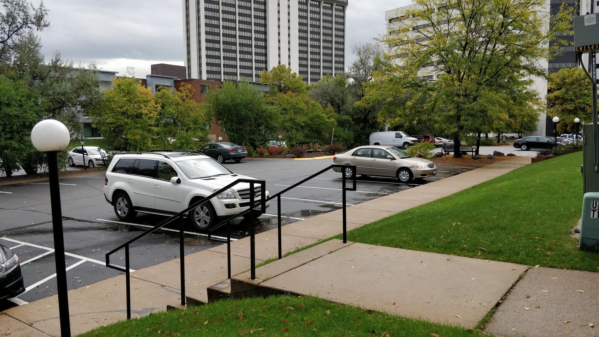 450 Ford Road, Unit 125 St. Louis Park, MN 55426 - Photo 2 of 17