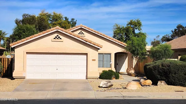 $1,985 | 6962 West Juniper Avenue, Glendale, AZ 85308