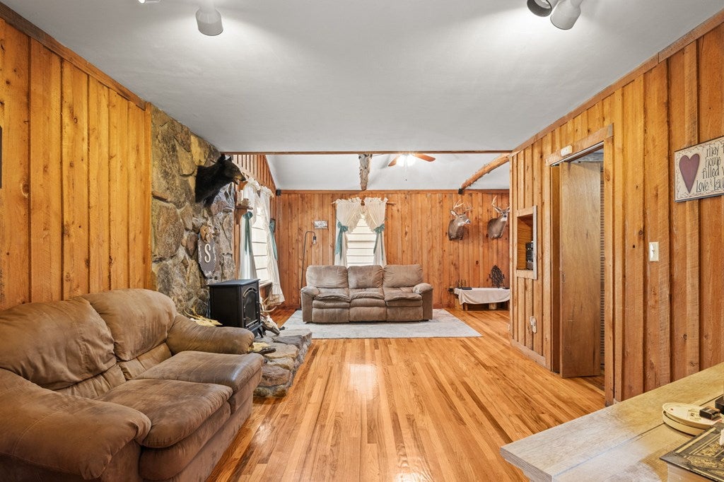 139 Lakehill Road Rosedale, VA 24280 - Photo 12 of 26 Gallery Image 12