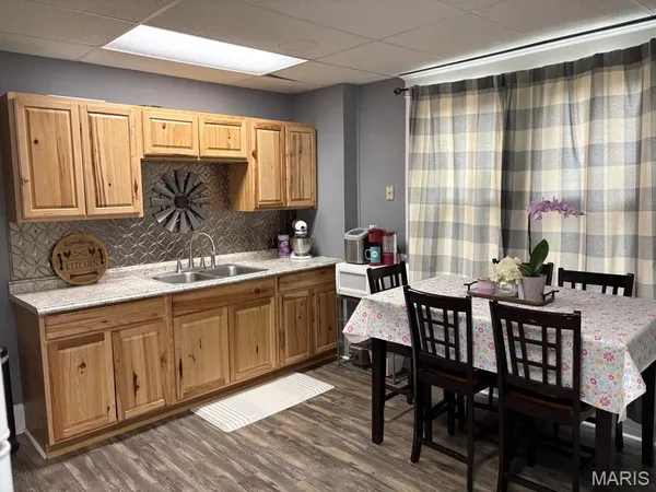 $220,000 | 109 North Market Street, Warrenton, MO 63383