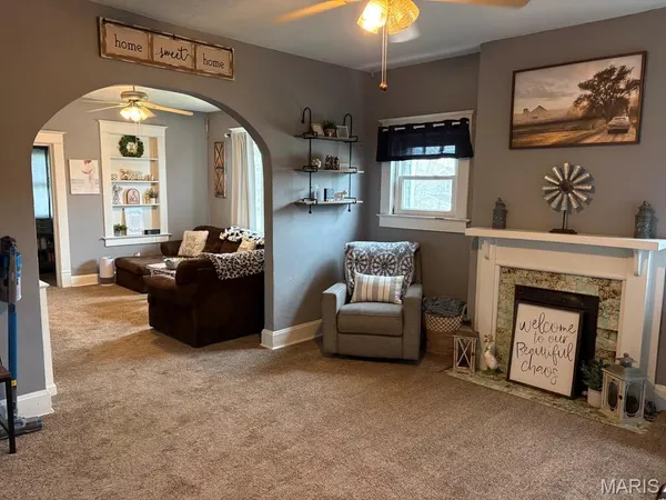 $220,000 | 109 North Market Street, Warrenton, MO 63383