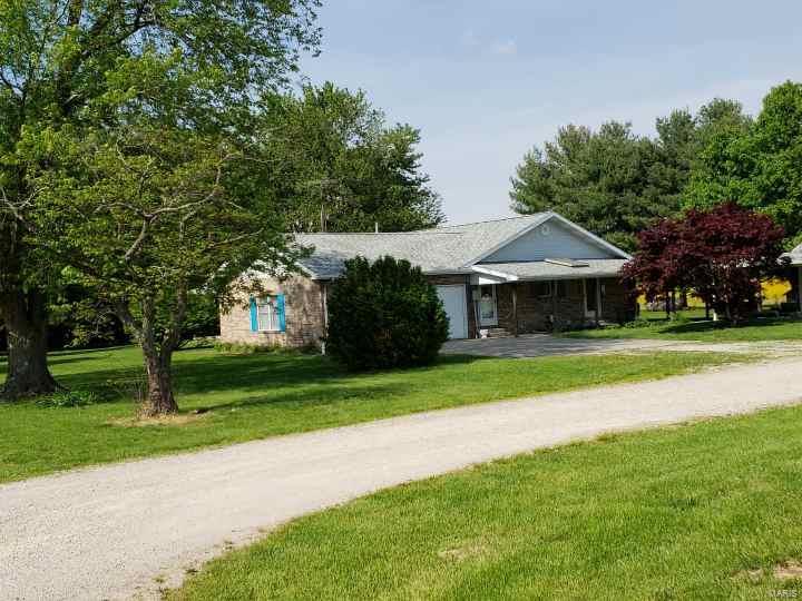 798 Rainmaker Trail Butler, IL 62015 - Photo 2 of 45 Gallery Image 2