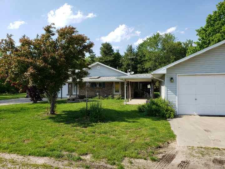 798 Rainmaker Trail Butler, IL 62015 - Photo 4 of 45 Gallery Image 4