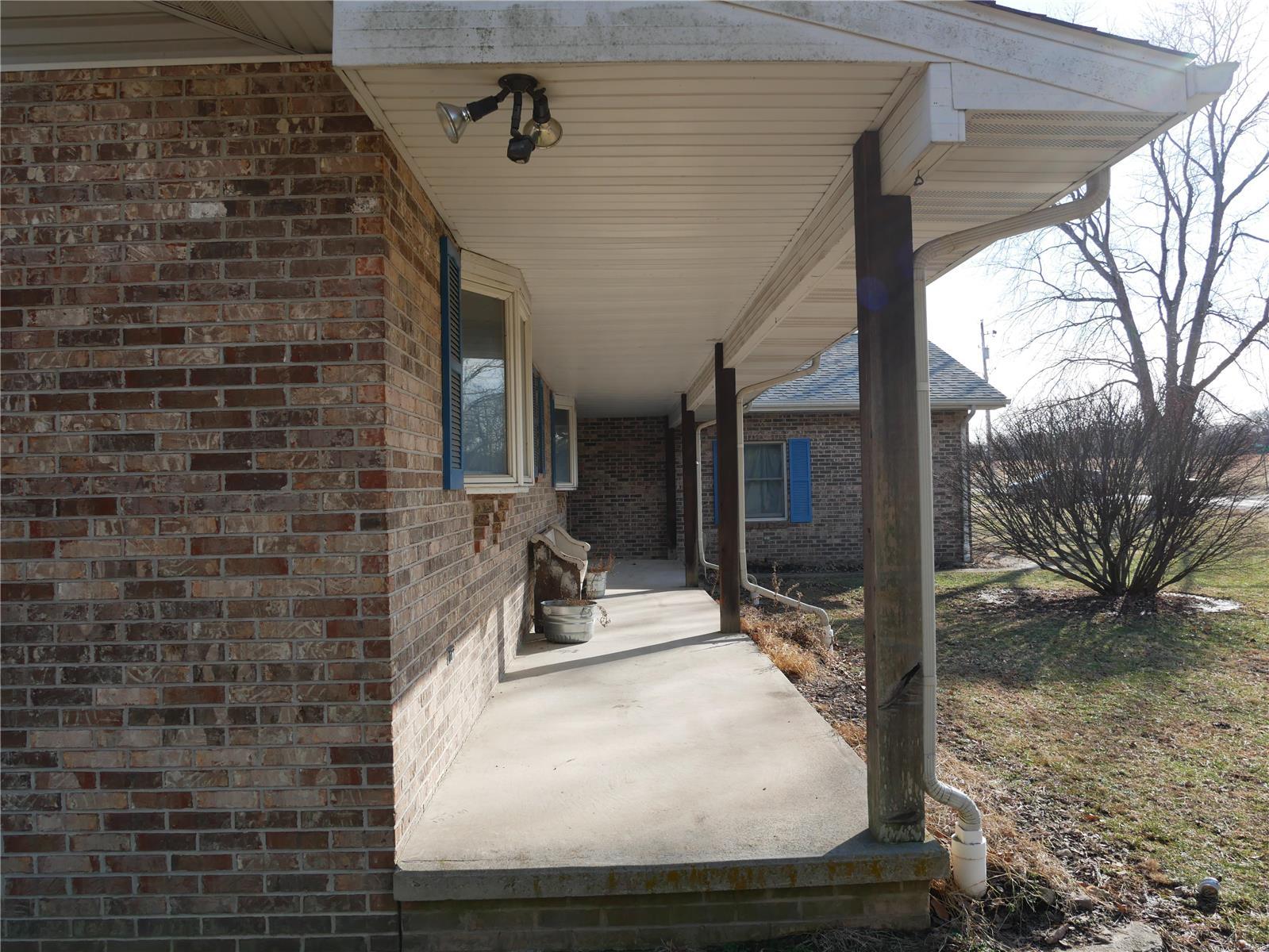 798 Rainmaker Trail Butler, IL 62015 - Photo 7 of 45 Gallery Image 7