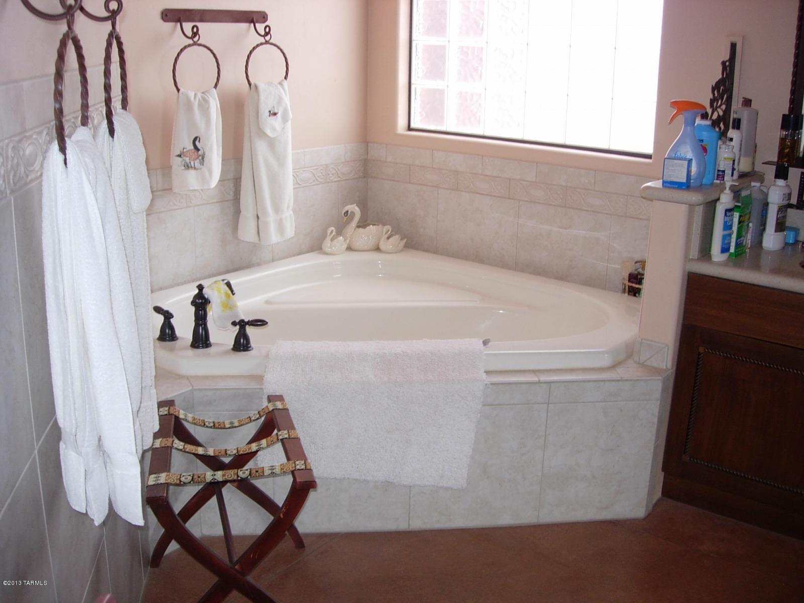 5351 West Oasis Road Tucson, AZ 85742 - Photo 9 of 15 Gallery Image 9