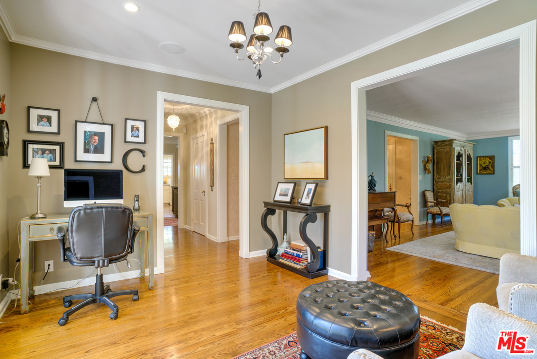 504 Vaquero Road Arcadia, CA 91007 - Photo 7 of 34