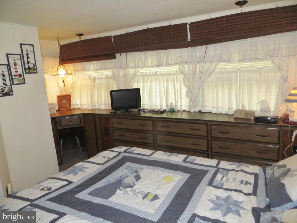 13306 Nantucket Road Ocean City, MD 21842 - Photo 24 of 47 Gallery Image 24
