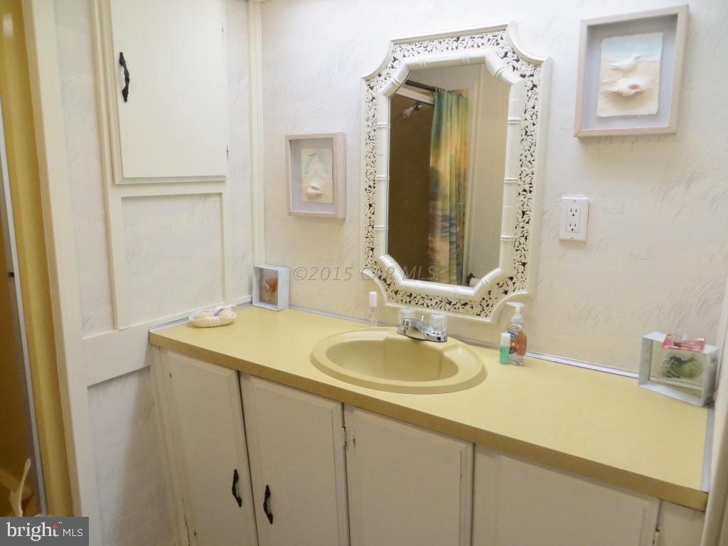 13306 Nantucket Road Ocean City, MD 21842 - Photo 37 of 47 Gallery Image 37