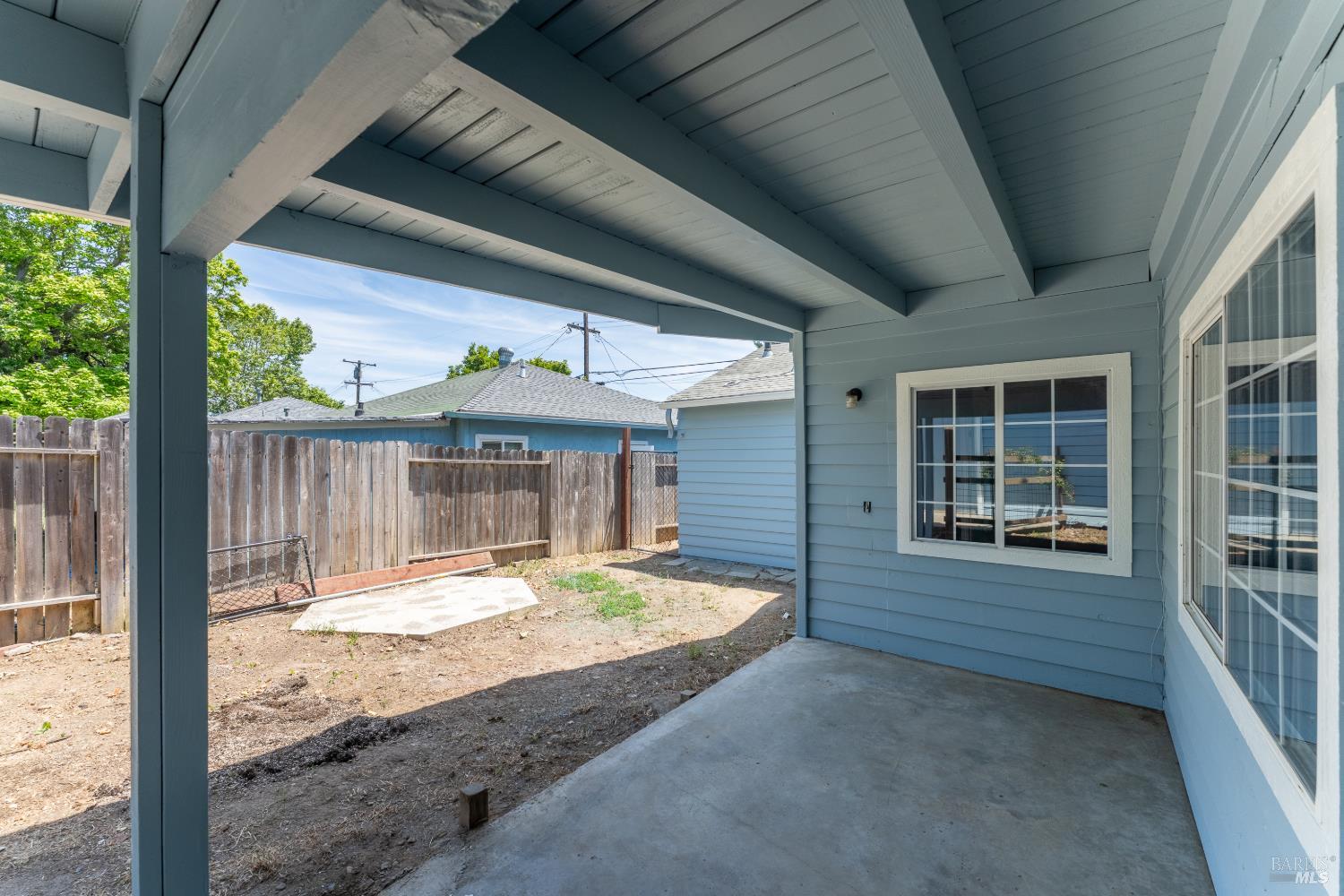 262 Magnolia Street Ukiah, CA 95482 - Photo 26 of 34 a view of house with backyard and porch
