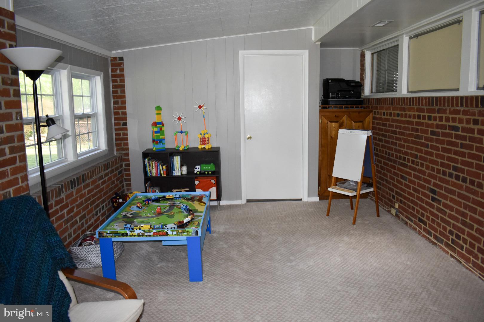 7413 Bath Street Springfield, VA 22150 - Photo 13 of 29 Gallery Image 13