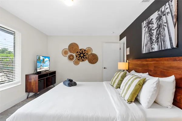 $774,900 | 2621 Northeast 20th Street, Pompano Beach, FL 33062