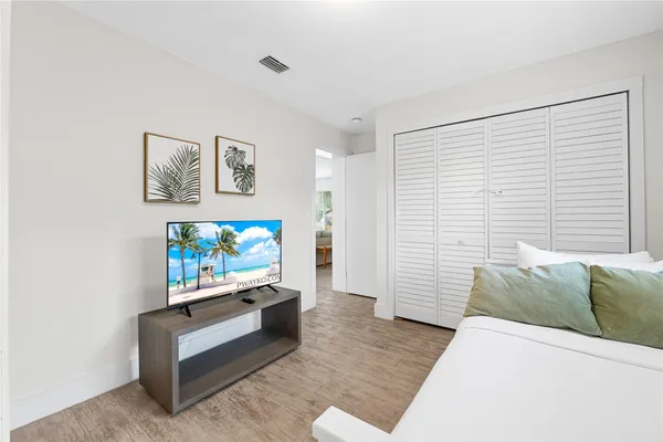 $774,900 | 2621 Northeast 20th Street, Pompano Beach, FL 33062