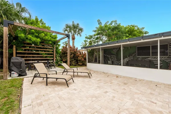 $774,900 | 2621 Northeast 20th Street, Pompano Beach, FL 33062