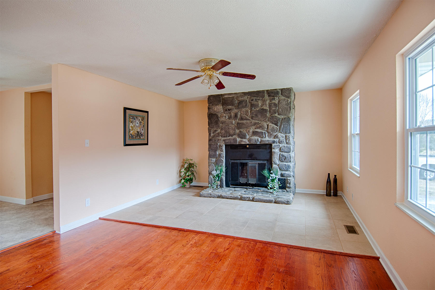 8824 Simpson Road Knoxville, TN 37920 - Photo 3 of 30 8824 Simpson-2