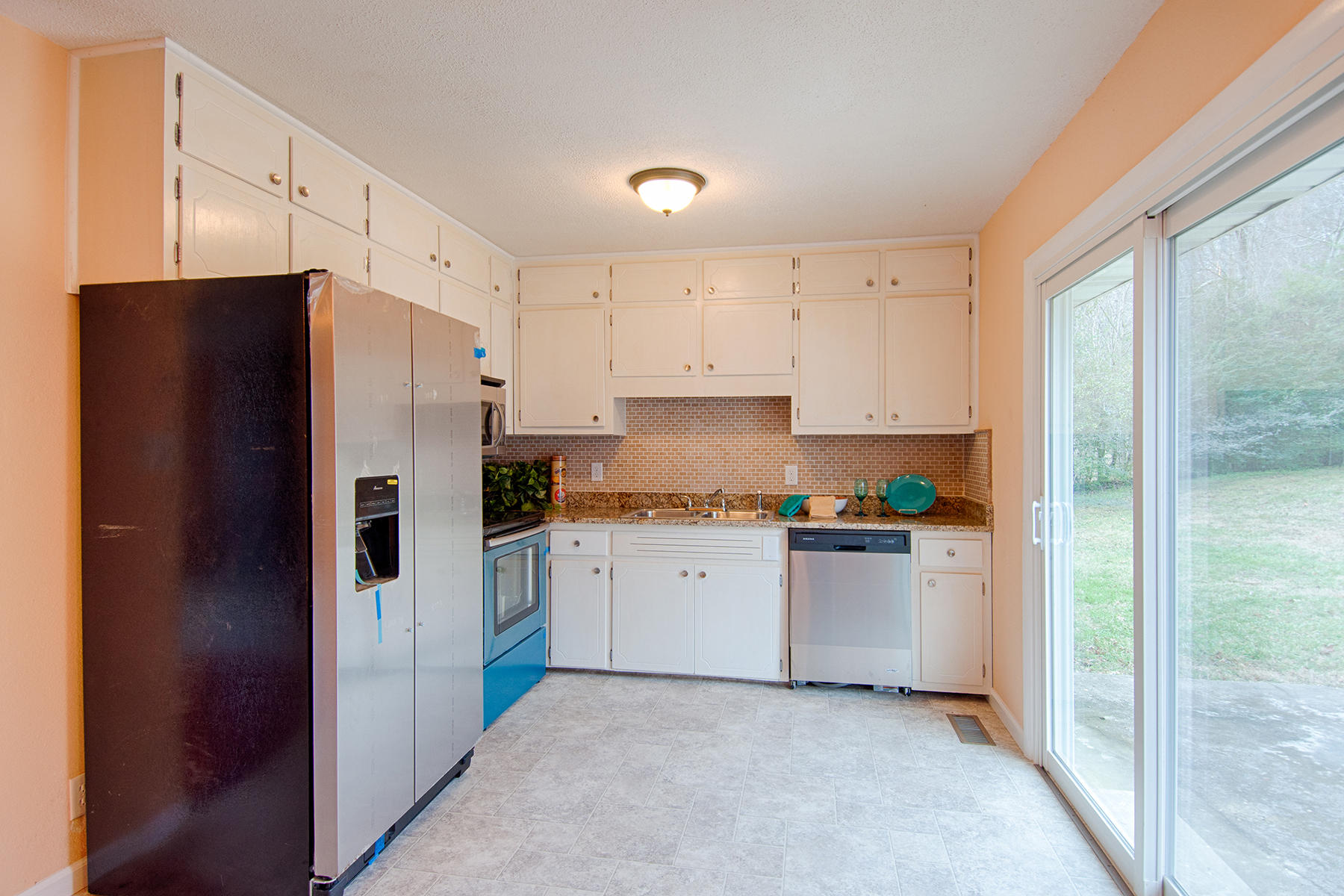 8824 Simpson Road Knoxville, TN 37920 - Photo 4 of 30 8824 Simpson-4