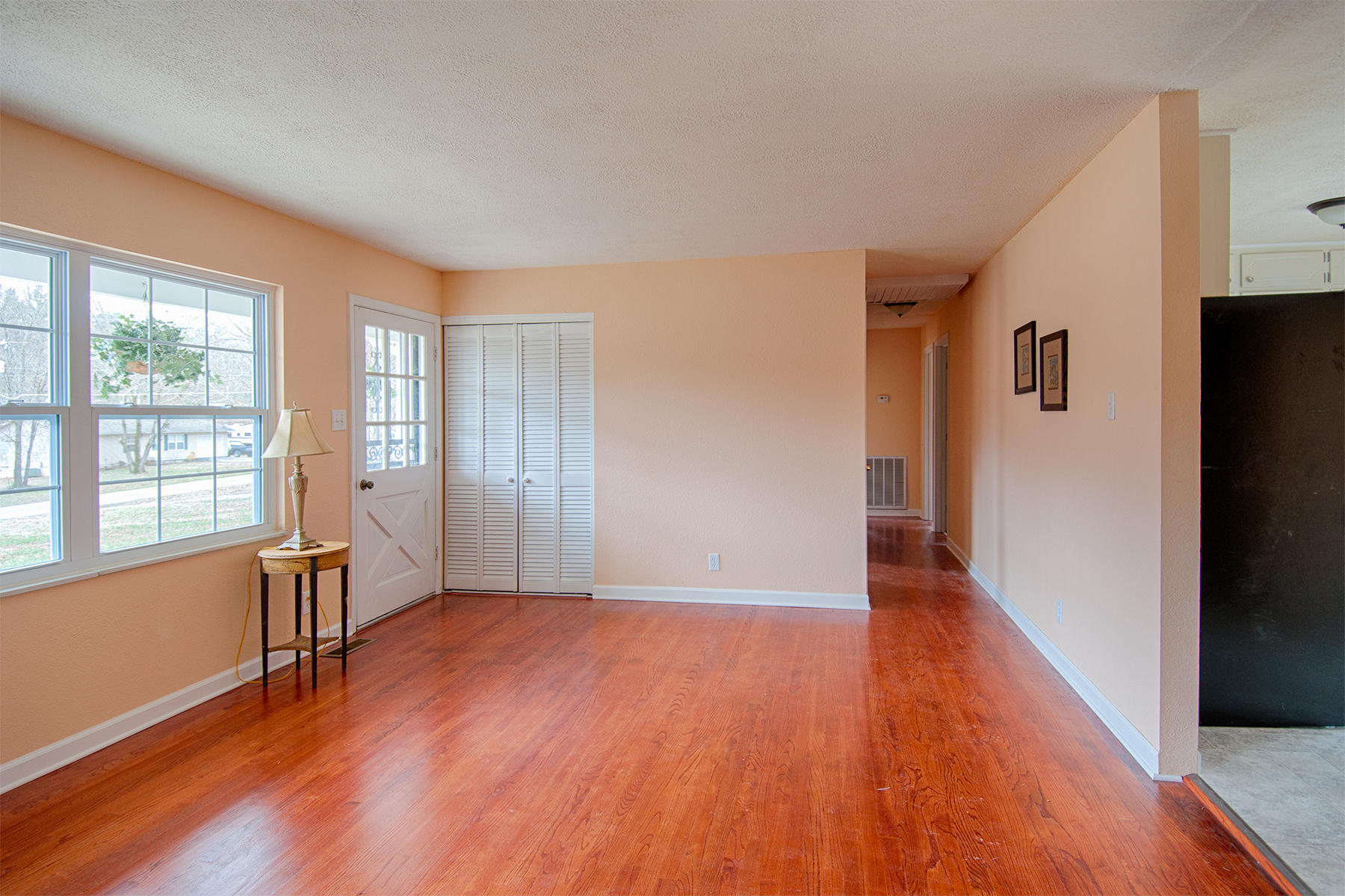 8824 Simpson Road Knoxville, TN 37920 - Photo 5 of 30 8824 Simpson-3