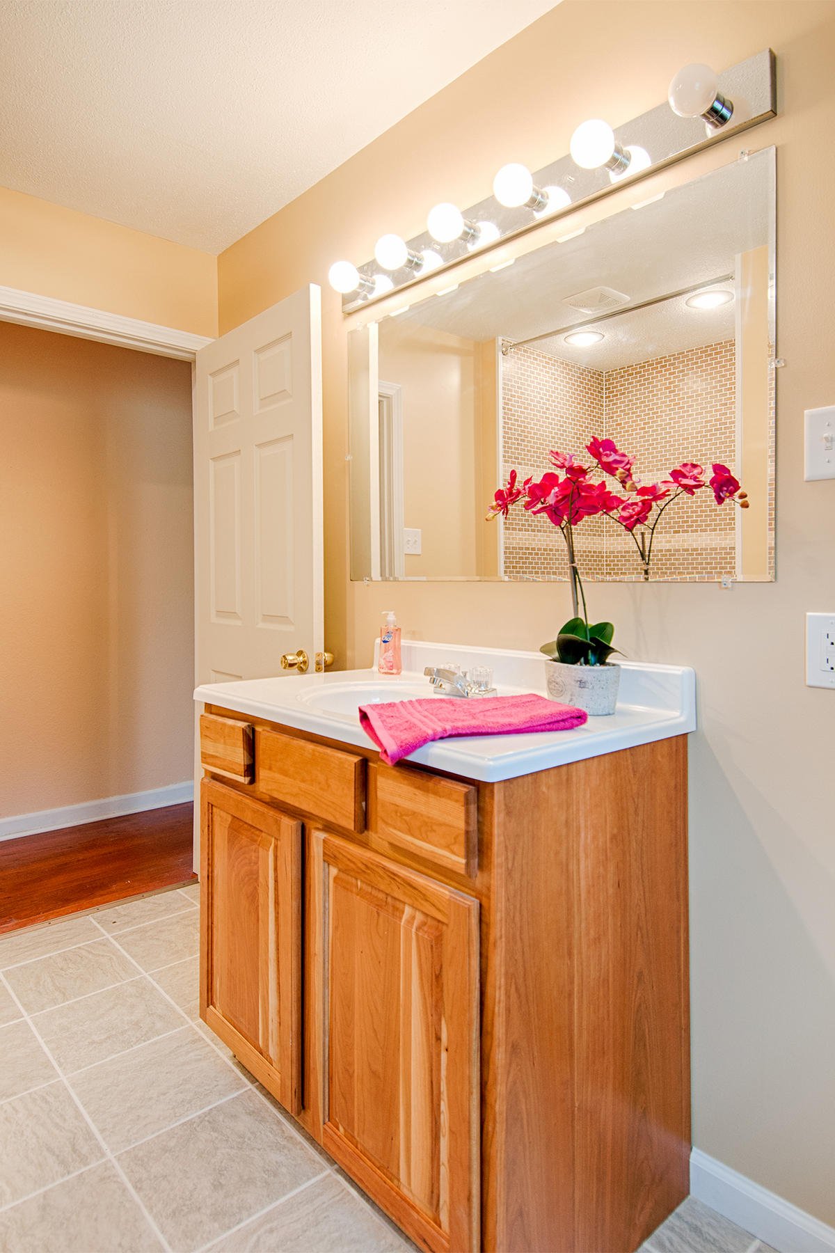 8824 Simpson Road Knoxville, TN 37920 - Photo 10 of 30 8824 Simpson-9