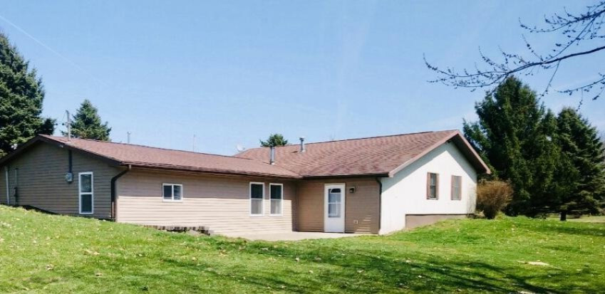 995 Duquid Road Montgomery, MI 49255 - Photo 2 of 45 IMG_2118