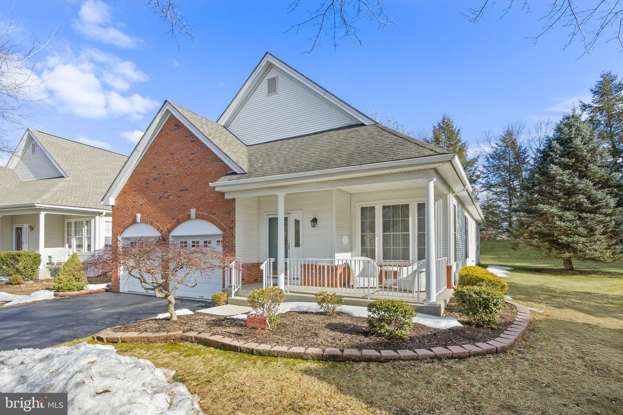 22 Hummingbird Drive Hamilton, NJ 08690 - Photo 2 of 25