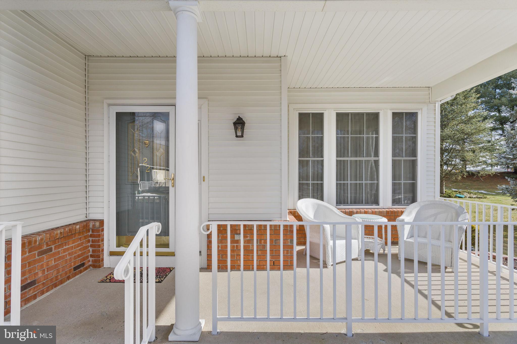 22 Hummingbird Drive Hamilton, NJ 08690 - Photo 4 of 25