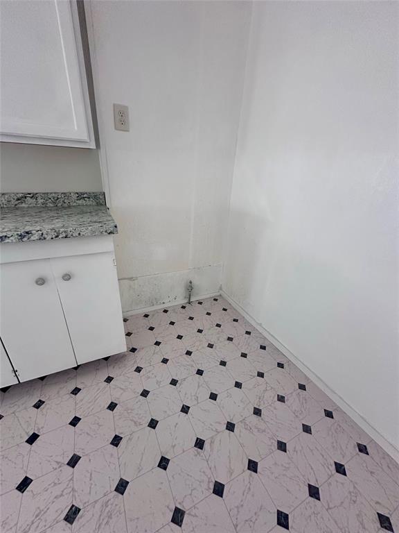 302 Ripley Street Coleman, TX 76834 - Photo 9 of 35